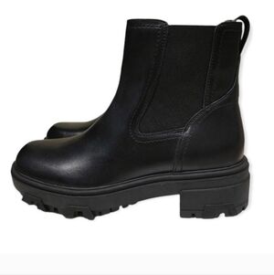 House Of Harlow 1960 Black Leather Ankle Righteous Boots 9